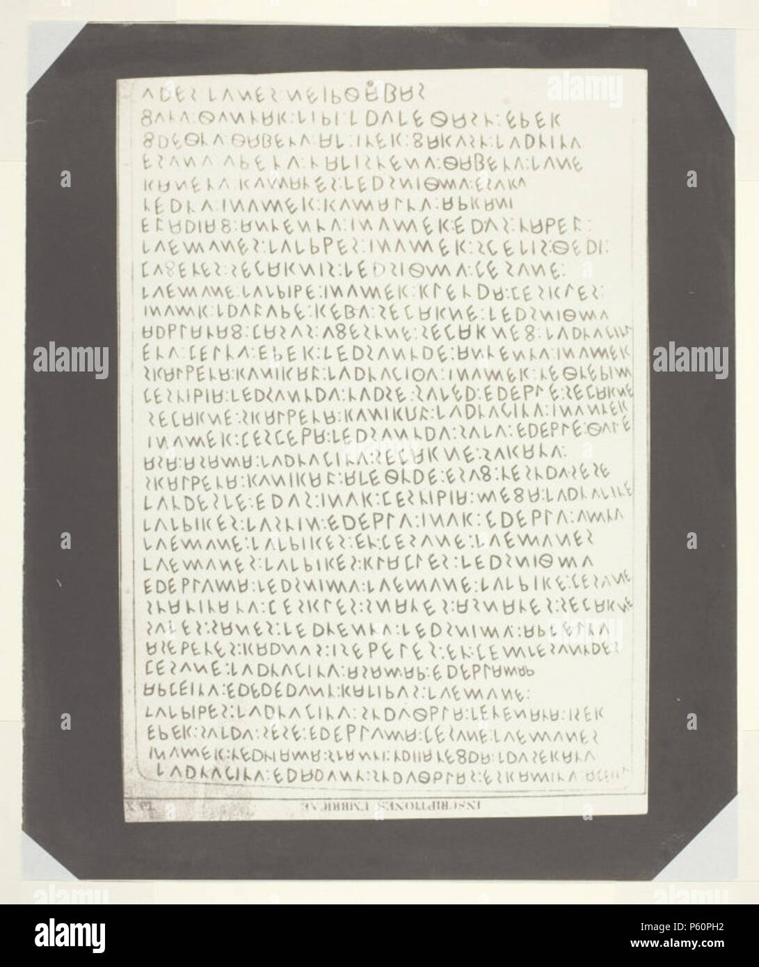 N/A. Drucken von Henry Fox Talbot. ca. 1844. William Henry Fox Talbot (1800 - 1877) Alternative Namen Henry Fox Talbot, William Henry Fox Talbot; Fox Talbot Beschreibung britische Fotograf Geburtsdatum / Tod 11. Februar 1800, 17. September 1877 Ort der Geburt / Todes Melbury, Dorset, England Lacock Abbey, Wiltshire, England arbeiten Standort London Authority control: Q 299565 VIAF: 54325833 ISNI: 0000 0001 2026 0414 ULAN: 500021449 79138724 LCCN: n NLA: 35538270 WorldCat 379 Kopie drucken Von "Gefeiert Inschriften alten Eugubine Tabletten" Stockfoto