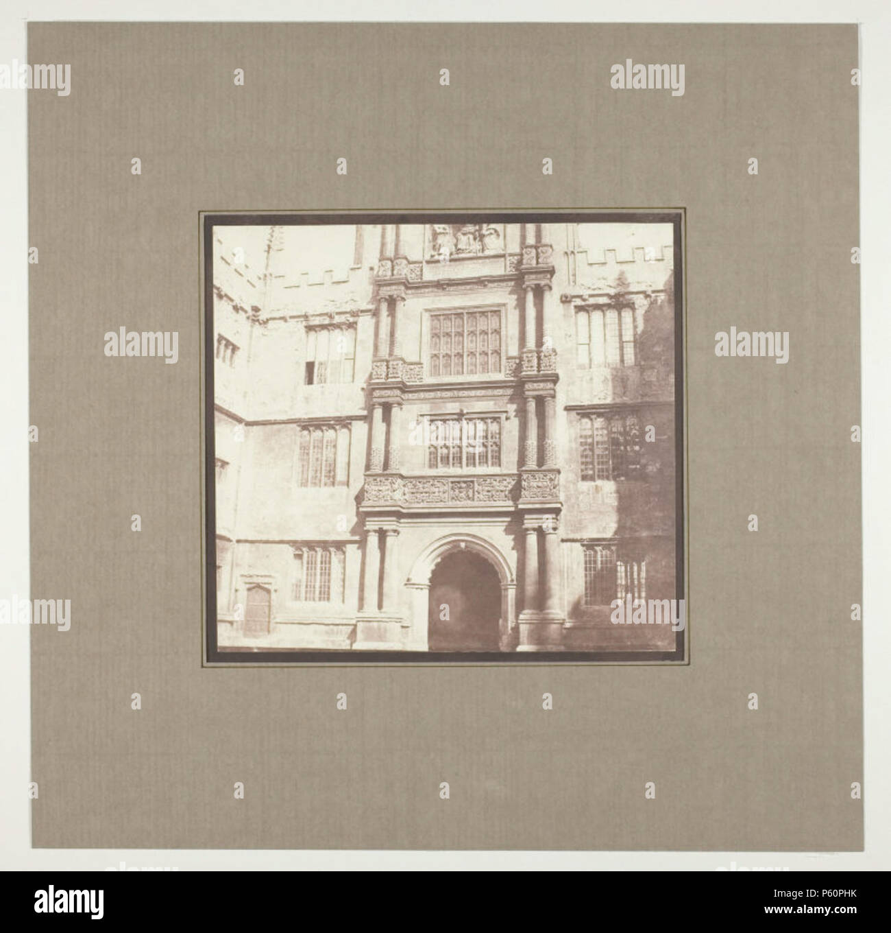 N/A. Gesalzene Papier drucken von Henry Fox Talbot. ca. 1843/46. William Henry Fox Talbot (1800 - 1877) Alternative Namen Henry Fox Talbot, William Henry Fox Talbot; Fox Talbot Beschreibung britische Fotograf Geburtsdatum / Tod 11. Februar 1800, 17. September 1877 Ort der Geburt / Todes Melbury, Dorset, England Lacock Abbey, Wiltshire, England arbeiten Standort London Authority control: Q 299565 VIAF: 54325833 ISNI: 0000 0001 2026 0414 ULAN: 500021449 79138724 LCCN: n NLA: 35538270 WorldCat 215 Bodleian Library von Henry Fox Talbot Stockfoto