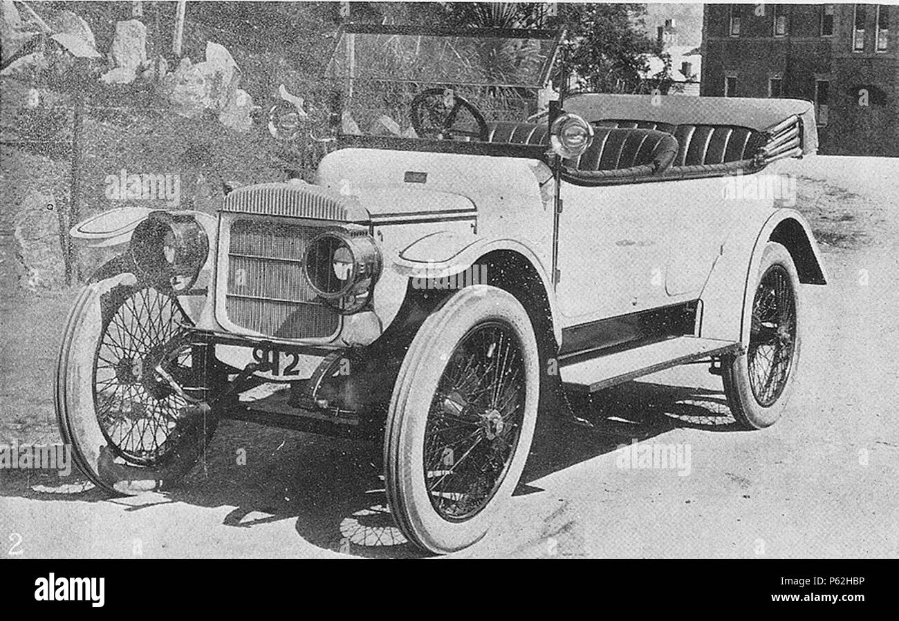 N/A. Daimler 15 tourer Launceston Tasmanien vom 17. Oktober 1912 veröffentlicht. 19 Oktober 2010, 09:54. Trainiac aus Australien 405 Daimler 15 (14811305184) Stockfoto