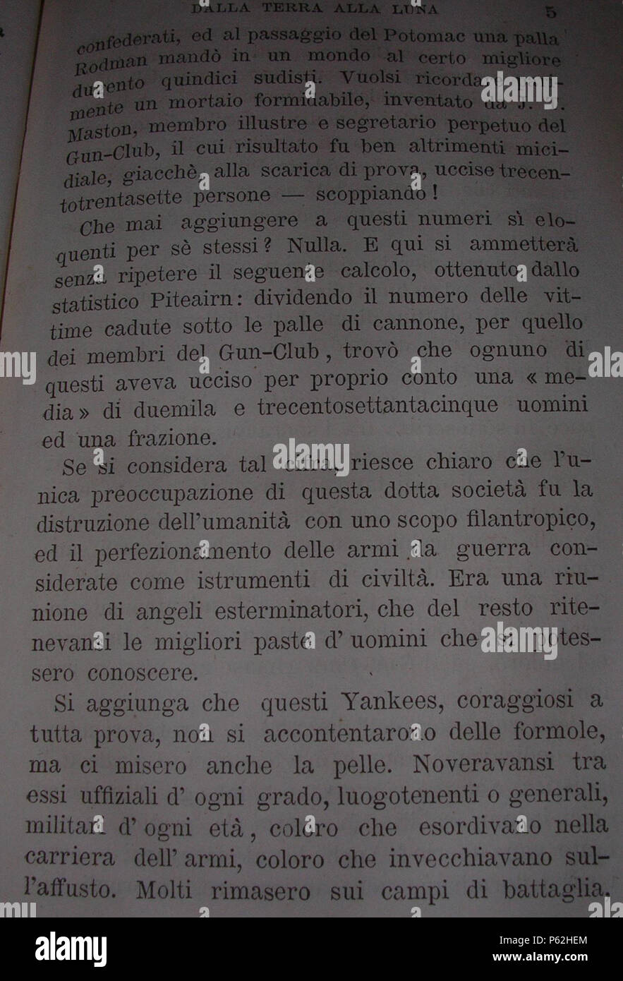 N/A. Foto aus dem Buch "alla Terra Alla Luna', 1880 gedruckt. 1865. Jules Verne (1828 - 1905) Alternative Namen Jules Gabriel Verne Beschreibung französischer Schriftsteller Geburtsdatum / Tod vom 8. Februar 1828 24. März 1905 Ort der Geburt / Todes Nantes Amiens Arbeit Periode 1850-Authority control: Q 33977 VIAF: 76323989 ISNI: 0000 0001 2140 0562 ULAN: 500253402 79064013 LCCN: n NLA: 35580378 WorldCat 407 Dalla Terra alla Luna Pag 5. Stockfoto