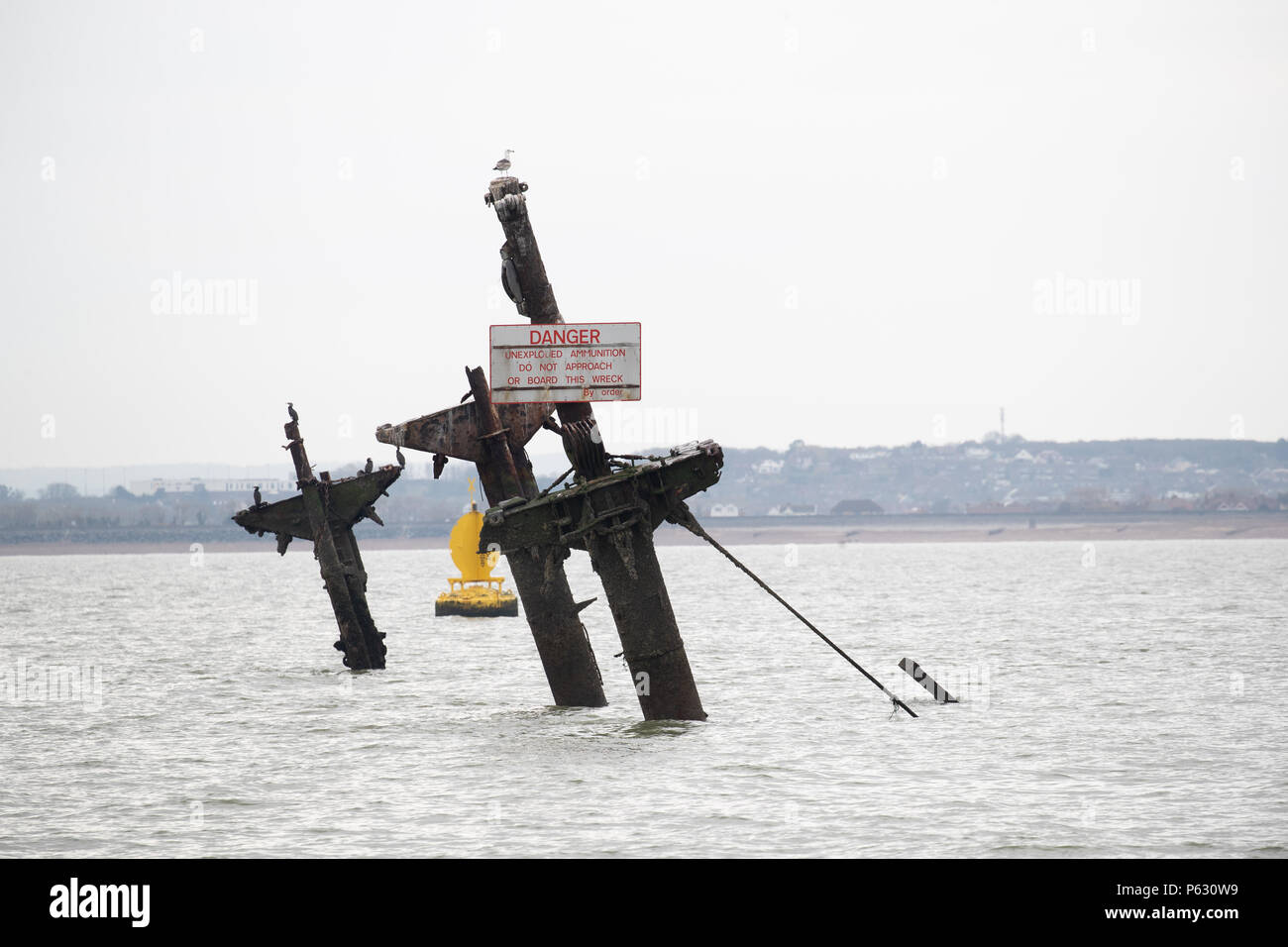 Sichtbar Masten der Wrack der SS Richard Montgomery, eine amerikanische Liberty Ship während des Zweiten Weltkrieges gebaut, 1.400 Tonnen Sprengstoff an Bord bleiben. Stockfoto