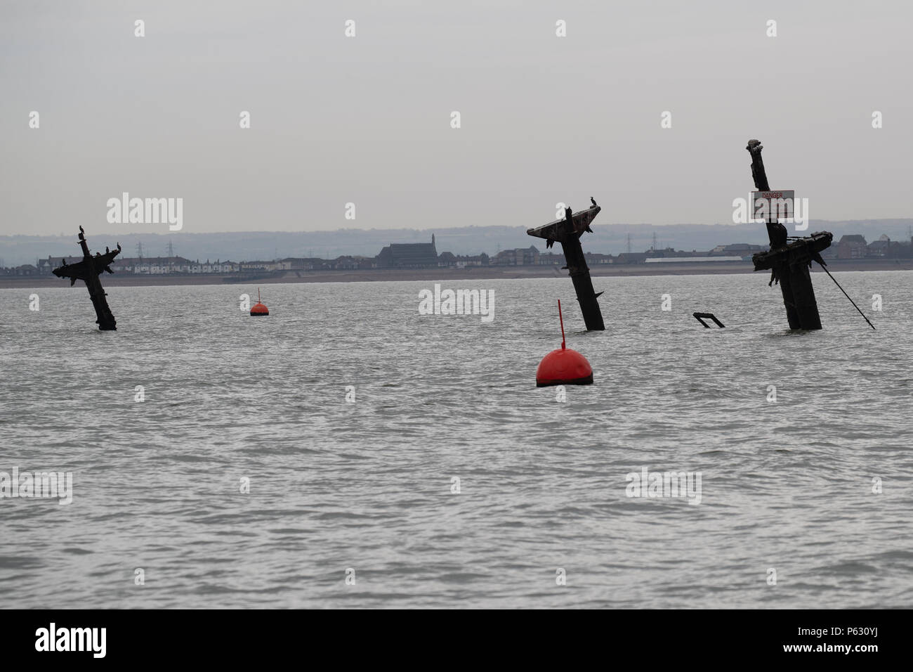 Sichtbar Masten der Wrack der SS Richard Montgomery, eine amerikanische Liberty Ship während des Zweiten Weltkrieges gebaut, 1.400 Tonnen Sprengstoff an Bord bleiben. Stockfoto