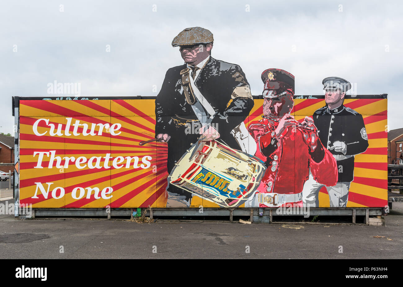 Kultur droht Keine ein Wandbild im Osten Belfast Stockfoto