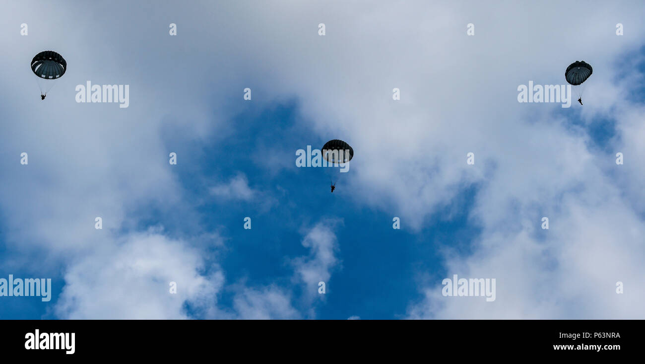 All sky kamera mit mehreren standorten Fotos und Bildmaterial in