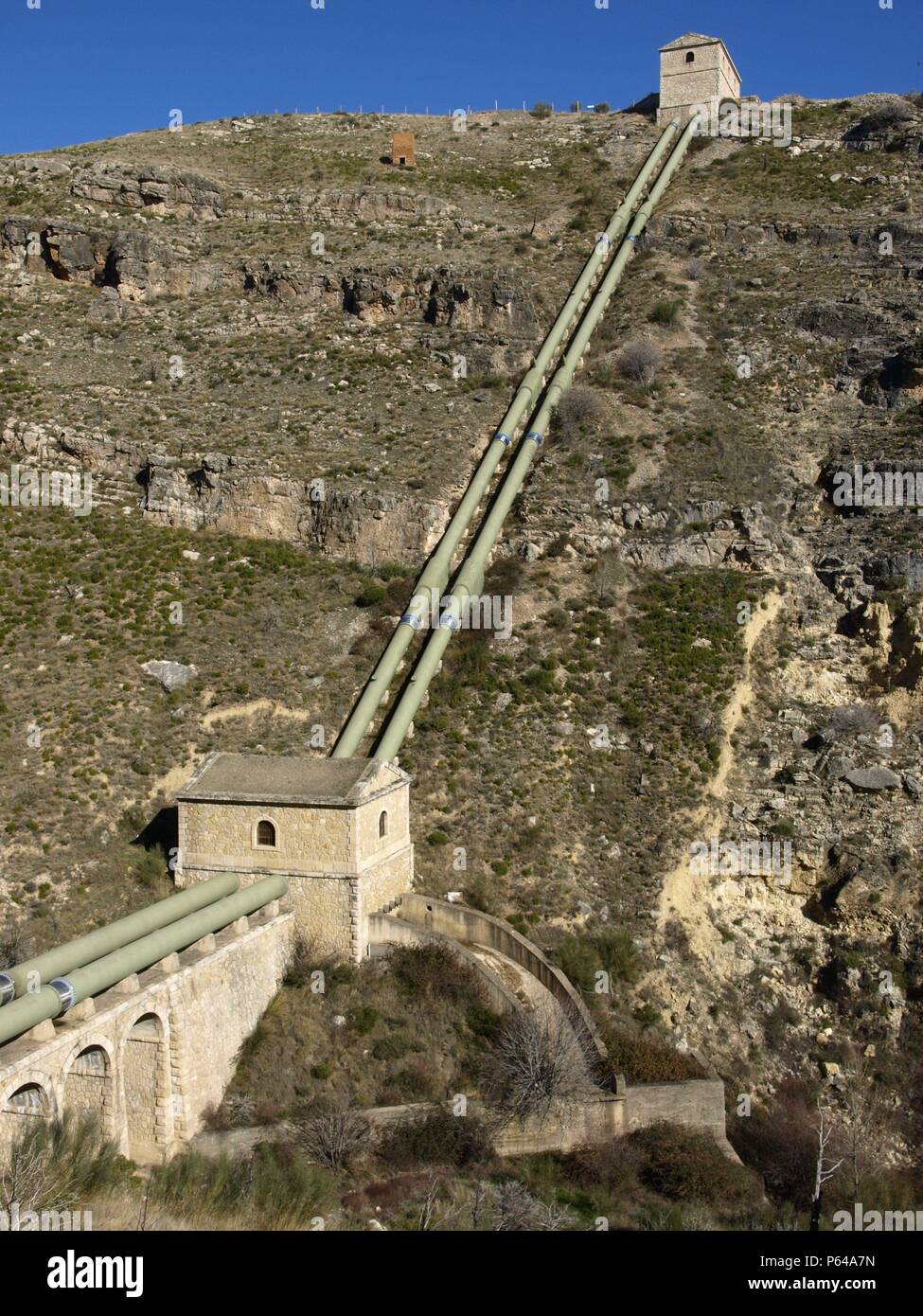 VISTA DEL ACUEDUCTO DEL Canal de Isabel II DESDE MAS ARRIBA DEL ABRIGO DE BELEN. Stockfoto