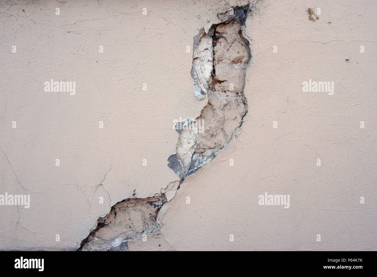 Riss in der Wand Stockfotografie Alamy