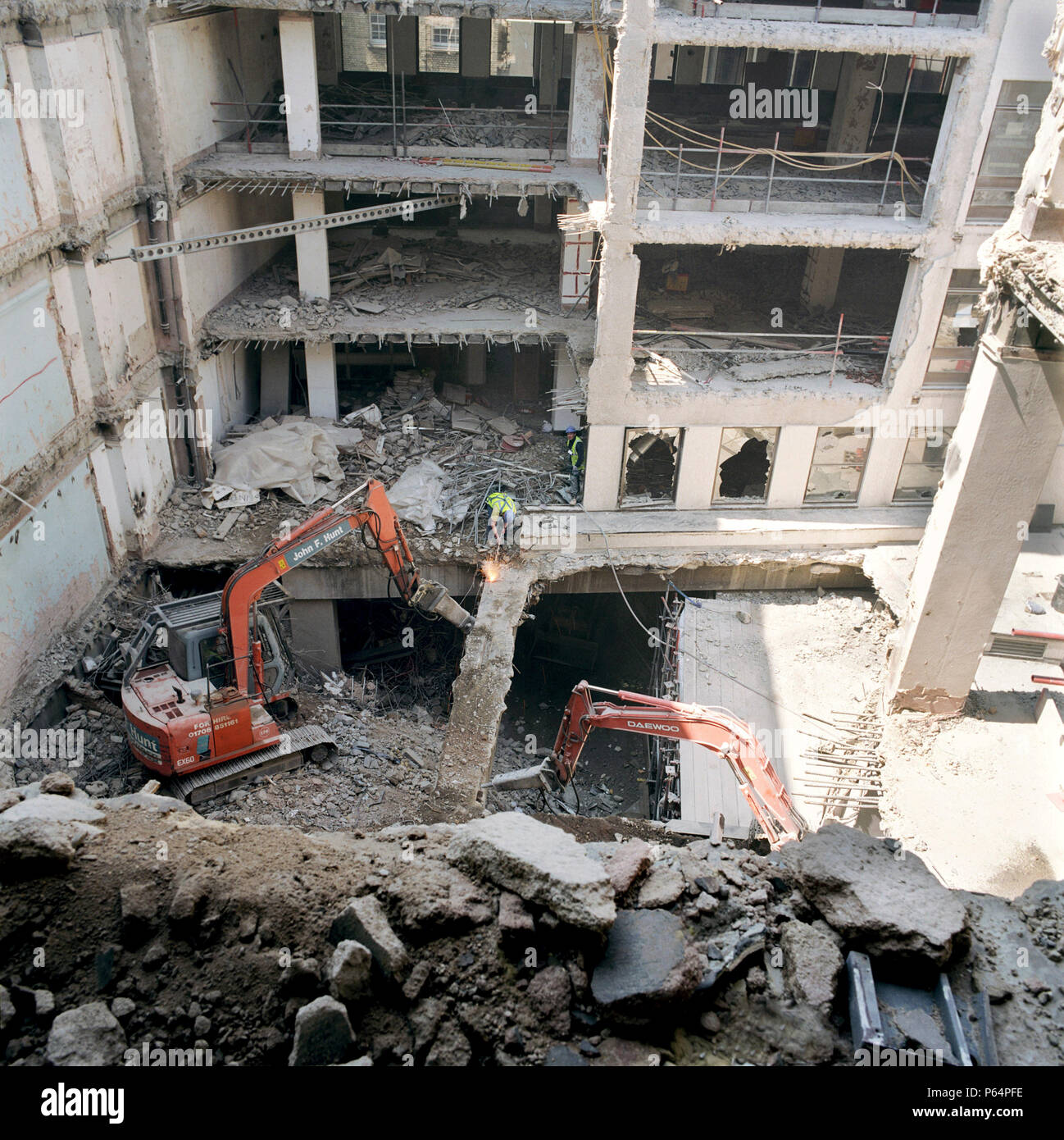 Mit dem Abriss eines Bürogebäudes in London Stockfoto