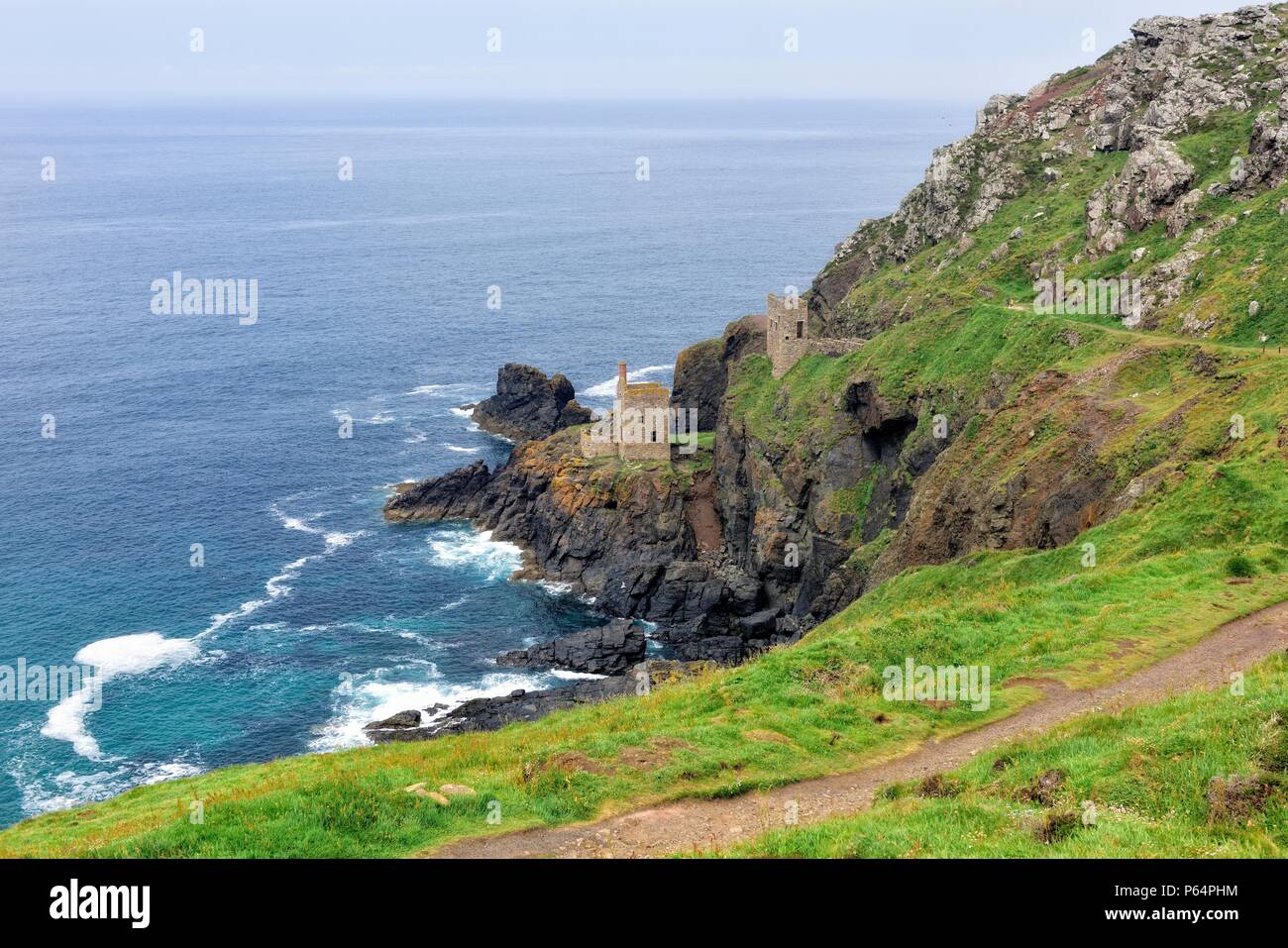 Die Kronen Motor Häuser, zinnminen, Penwith Botallack, Cornwall, England, Großbritannien Stockfoto