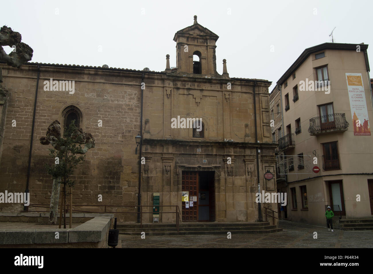 Hermitage Unserer Lieben Frau von der Plaza auf der Plaza del Santo in Santo Domingo de la Calzada. Architektur, Reisen, Geschichte. 26. Dezember 2015. Santo Domi Stockfoto