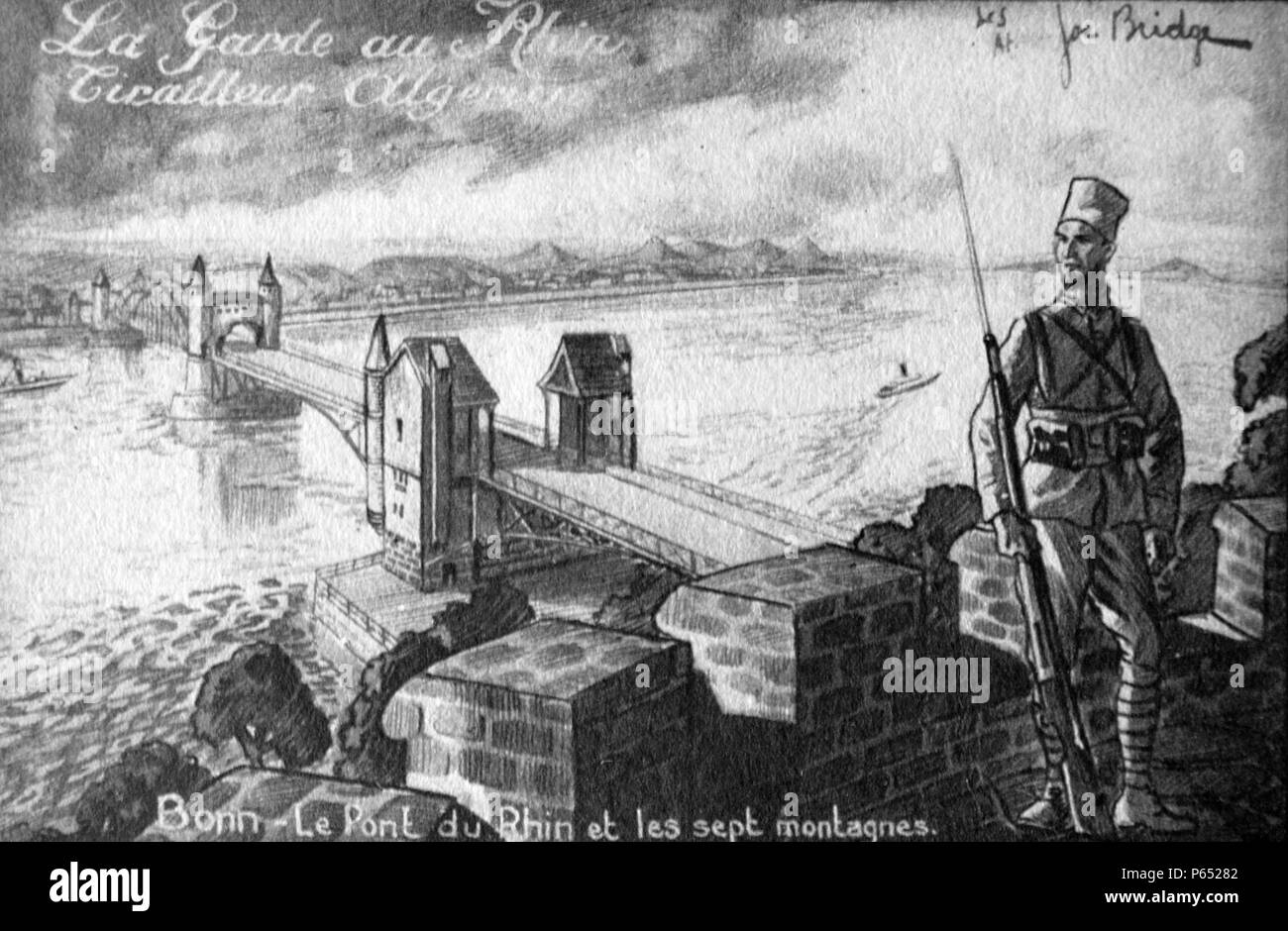 Die französische Besetzung des Rheinlandes, einem französischen kolonialen Algerischer Soldat bewacht eine Brücke an der Stadt Bonn am Rhein 1921 Stockfoto