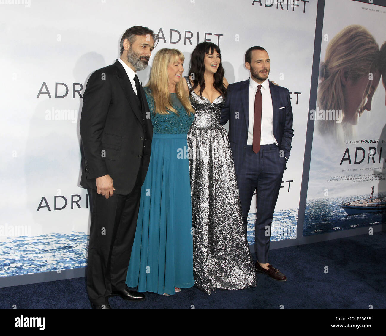 Weltpremiere von "Hilflos", gehalten im Regal LA Live in Los Angeles, Kalifornien. Mit: Baltasar Kormakur, Tami Oldham Ashcraft, Shailene Woodley, Sam Claflin Wo: Los Angeles, Kalifornien, Vereinigte Staaten, wenn: 23. Mai 2018 Credit: Nicky Nelson/WENN.com Stockfoto