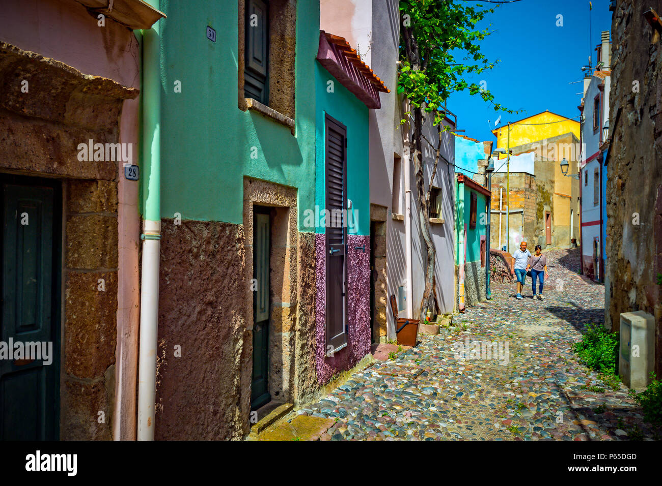 Italien Sardinien Bosa, das historische Zentrum, Farben Haus, Stockfoto