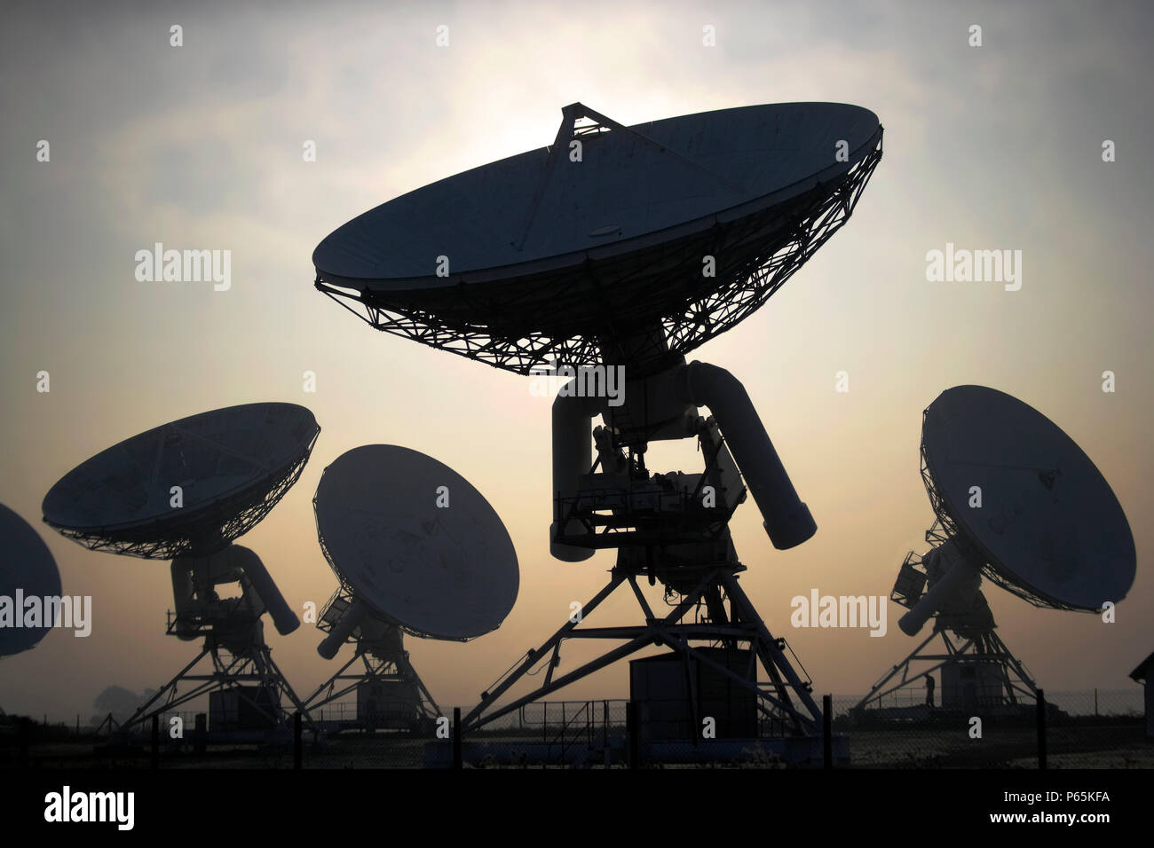 Mullard Radio Astronomy Observatory (Mrao) ist die Heimat einer Reihe von großen Radioteleskopen. In der Mitte der 1940er Jahre am Stadtrand von Cambridge, Engl erstellt Stockfoto