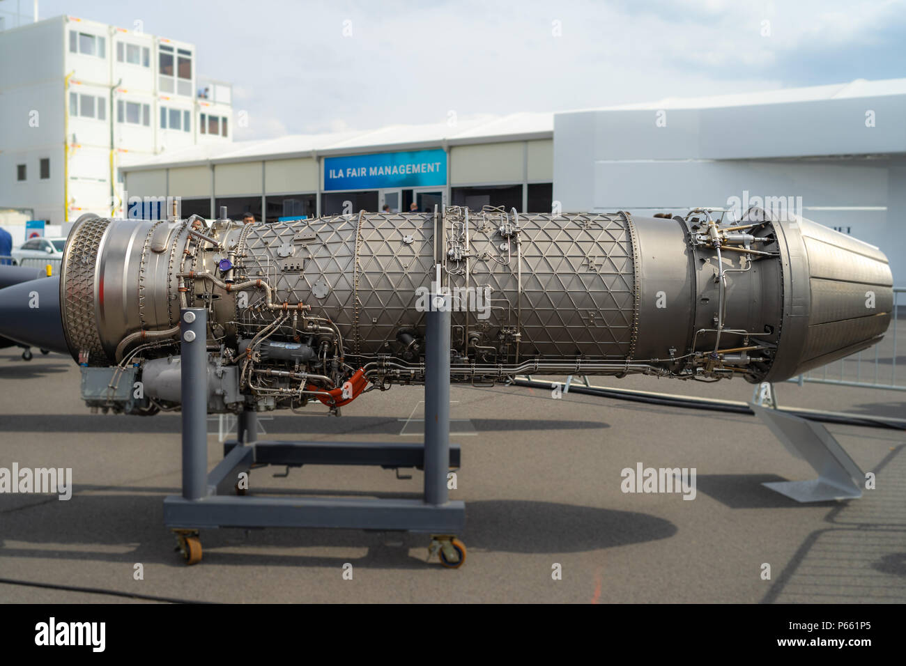 Eine militärische Turbofan engine Eurojet EJ200, verwendet werden, da das Triebwerk Der multirole Fighter Eurofighter Typhoon. Ausstellung die ILA Berlin Air Show 2018 Stockfoto