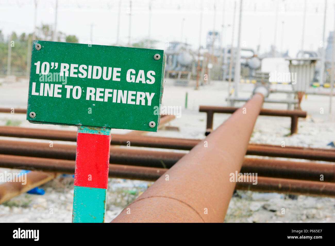 Öl pipeline Raffinerie Stockfoto