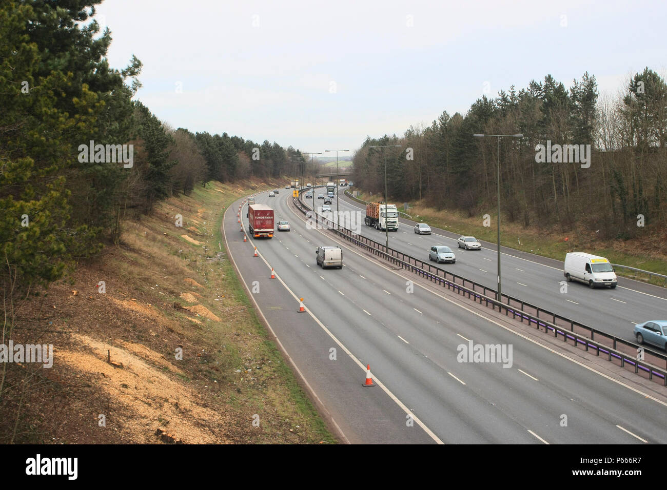 M1 Erweiterung Projekt nach Baum Abstand zwischen den Abfahrten 25 und 28, Nottinghamshire, Großbritannien, Februar 2008 Stockfoto