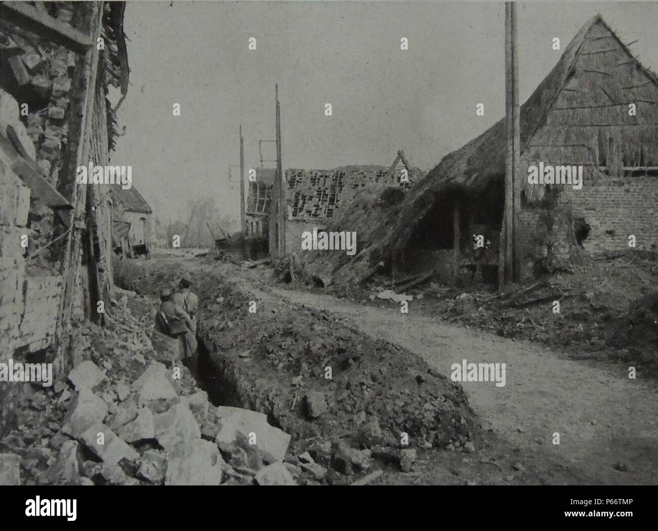 Zerstörung durch die deutsche Armee in der Stadt ABLAIN-SAINT-NAZAIRE, während der zweiten Schlacht von Artois, vom 9. Mai - 18. Juni 1915. der Westfront während des Ersten Weltkrieges. Stockfoto