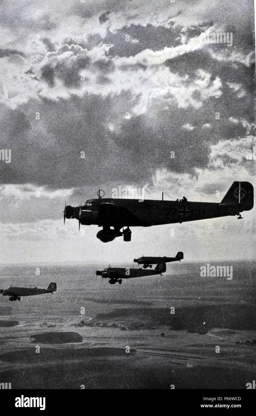 Bombern der Deutschen Luftwaffe auf Manöver 1936 Stockfoto