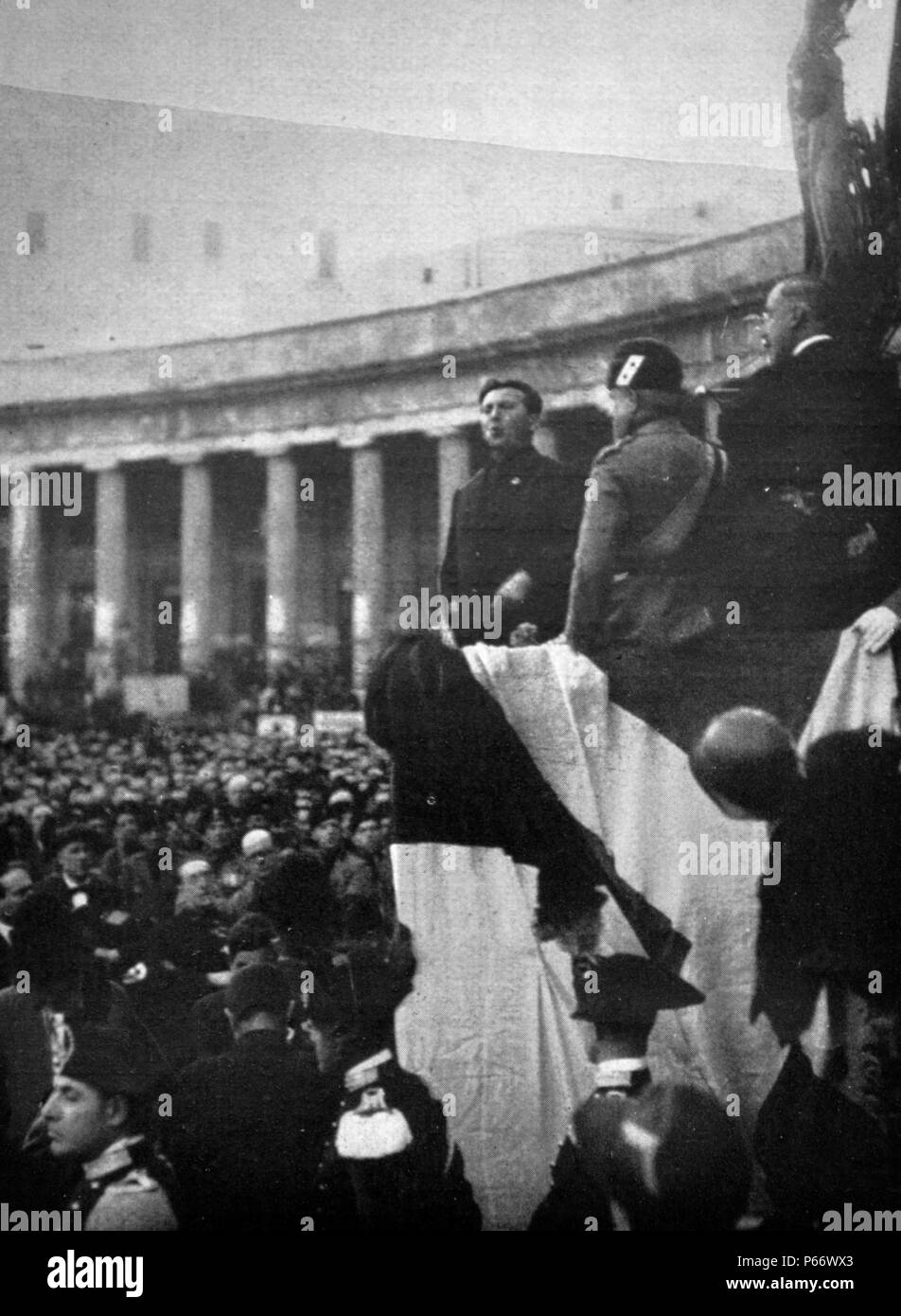 Neapel, 21 April 1927-Maisteig. Rossoni spricht für die Neapolitaner Gewerkschaften Stockfoto