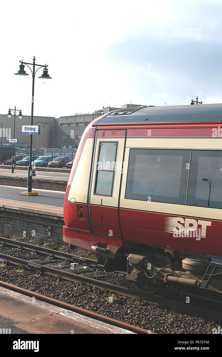 Die Strathclyde Passenger Transport Executive hat den Kauf des neuesten Turbostar Triebzugeinheiten, kompatibel mit denen von ScotRail, Arbeiten gefördert Stockfoto