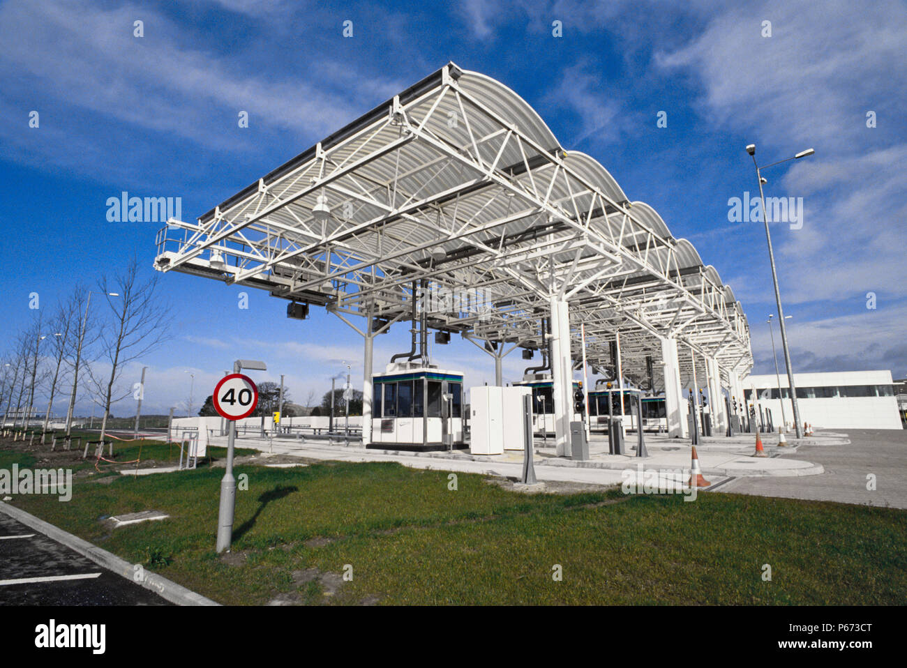 Mautstelle auf Eurotunnel route Stockfoto