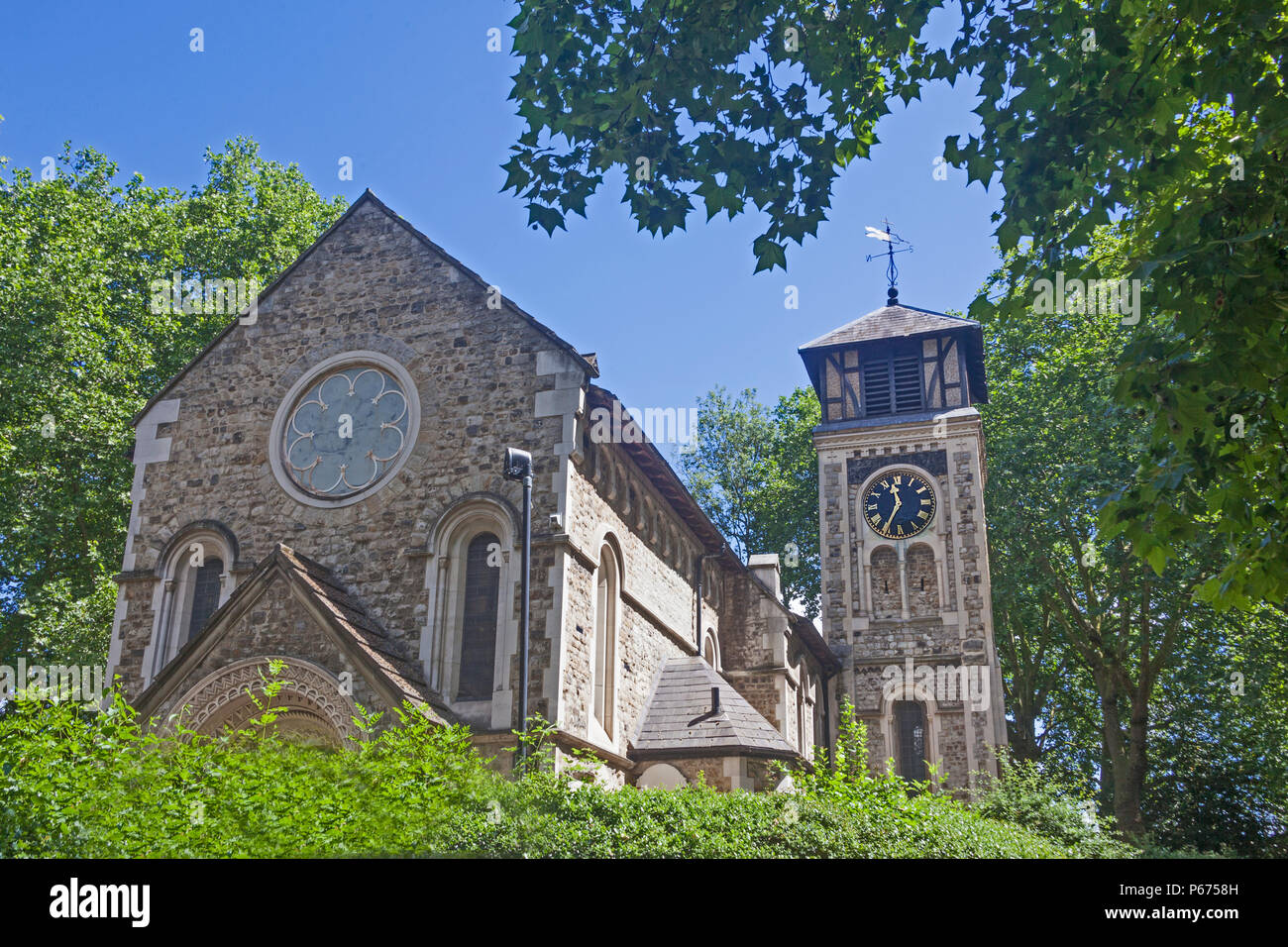 London, Stadtteil Camden St. Pancras Old Church in Pancras Straße Stockfoto