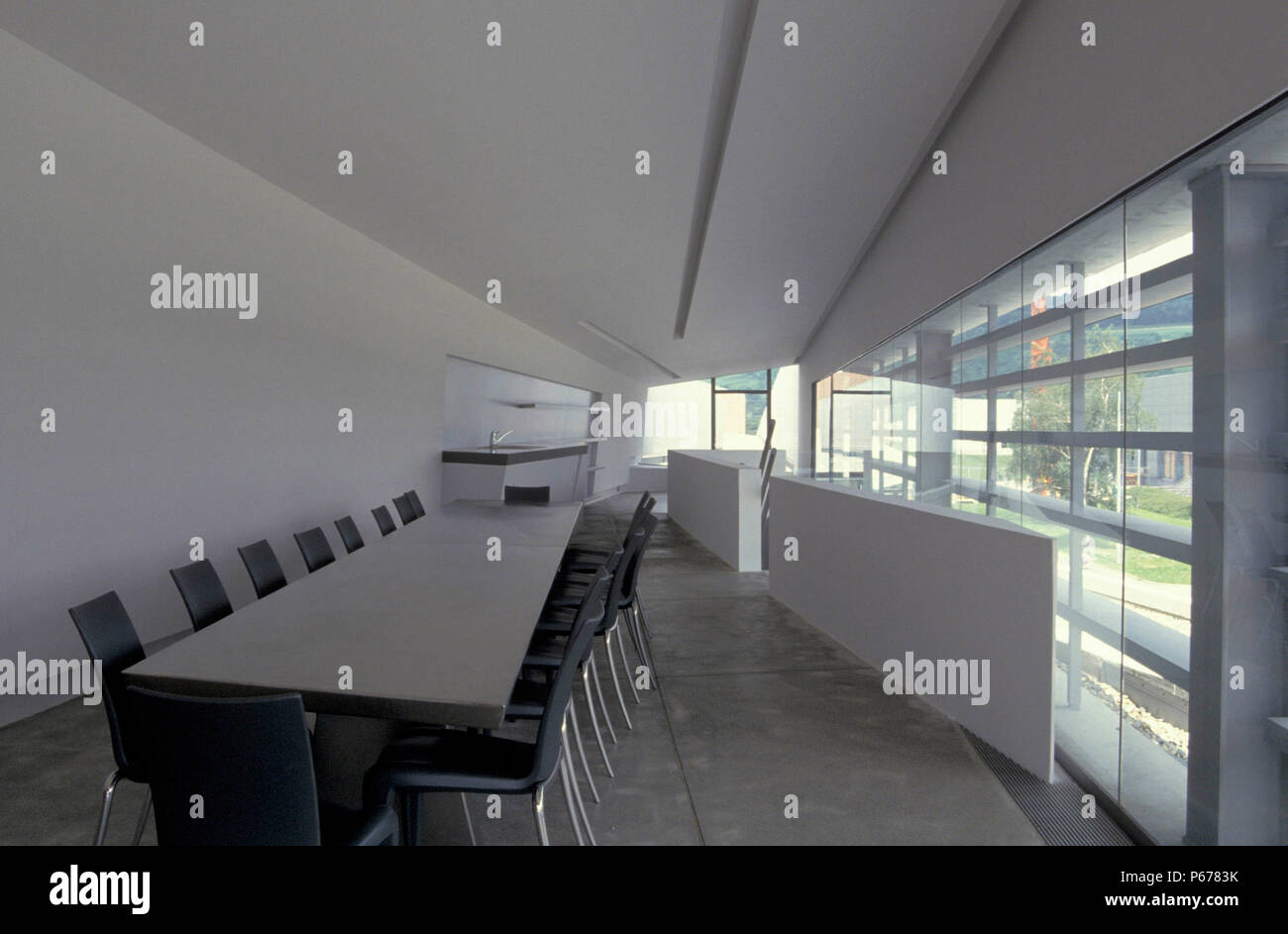 Zaha hadid feuerwache -Fotos und -Bildmaterial in hoher Auflösung – Alamy