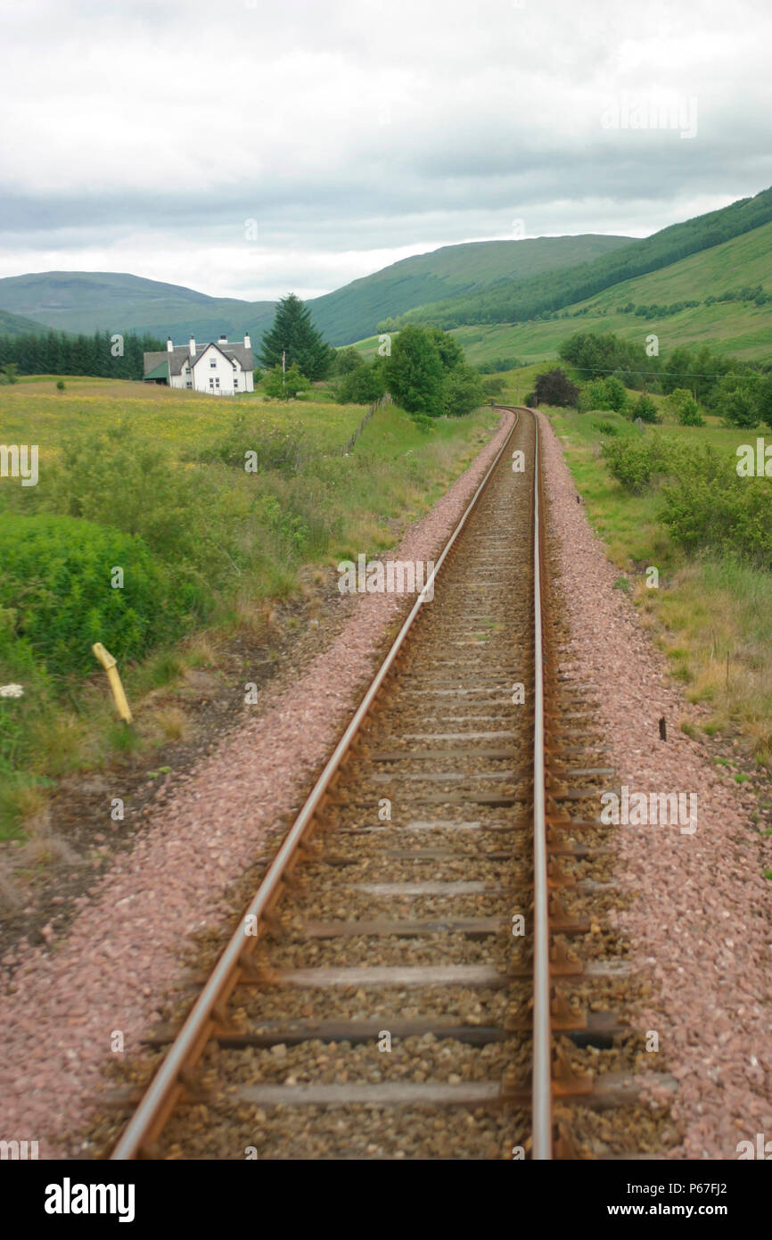 Treiber aus der wunderschönen schottischen Landschaft auf der Linie zwischen Crianlarich und Oban. Juli 2004. Stockfoto