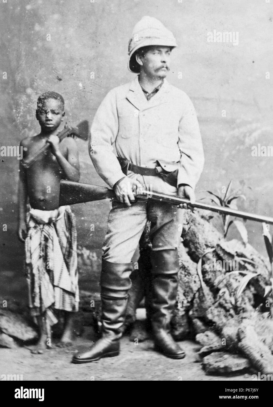 Sir Henry Morton Stanley (1841 - 1904); Explorer berühmt für seine Erforschung Zentralafrikas. Stanley und sind bis jetzt. Ndugu M'Hali oder sind bis jetzt (Ca. 1865 - 28. März 1877) war ein Afrikanischer persönlichen Diener und an Kindes Statt angenommene Kind des Explorers und Journalist Henry Morton Stanley Stockfoto