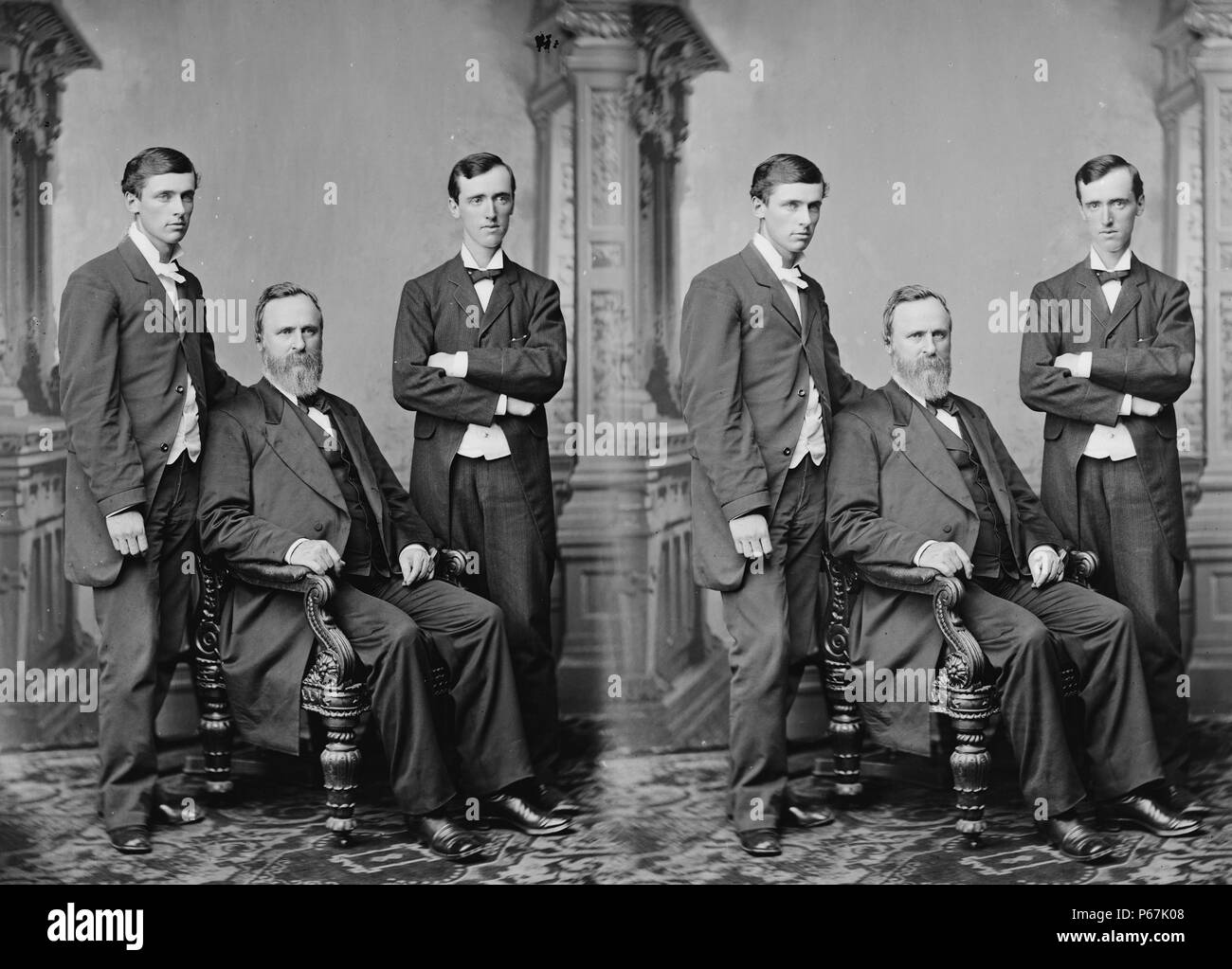 Präsident Rutherford B. Hayes und seinen zwei Söhnen. Hayes war der 19. Präsident der Vereinigten Staaten. Als Präsident leitete er das Ende des Wiederaufbaus, begannen die Bemühungen, die Reform des öffentlichen Dienstes geführt, und versucht, zwischen den Divisionen aus dem Bürgerkrieg und dem Wiederaufbau nach links. Stockfoto