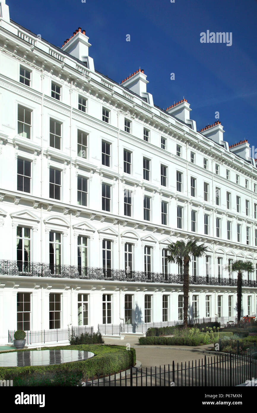 Die lancasters, einem oberen Ende Wohnentwicklung auf Lancaster Gate, gegenüber vom Hyde Park. 15 angrenzenden Häuser aus dem 19. Jahrhundert wurden ausgehöhlt und Re Stockfoto