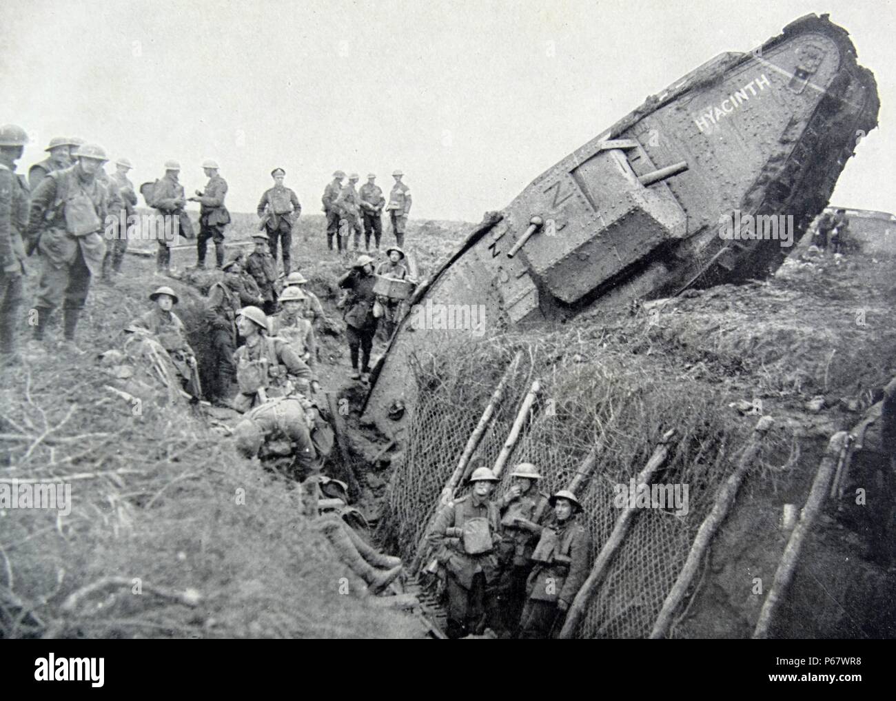 Ersten Weltkrieg, Deutsche Mark IV tank "Hyazinthe" in einem Graben westlich des Ribecourt stecken. 20. November 1917 Stockfoto
