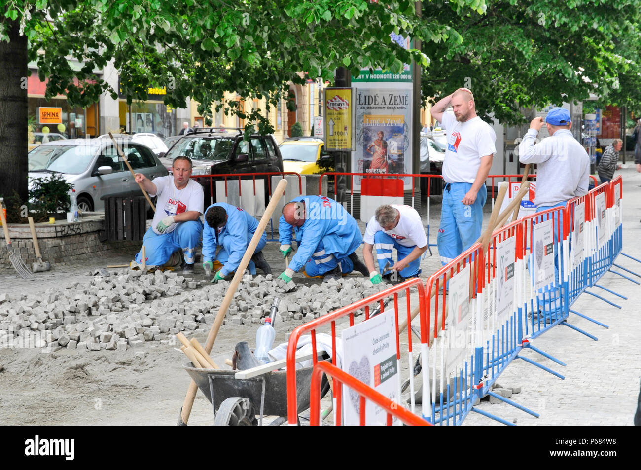 Wiederaufbau einer Straße Straße, Prag, Tschechien, Ost Europa Stockfoto