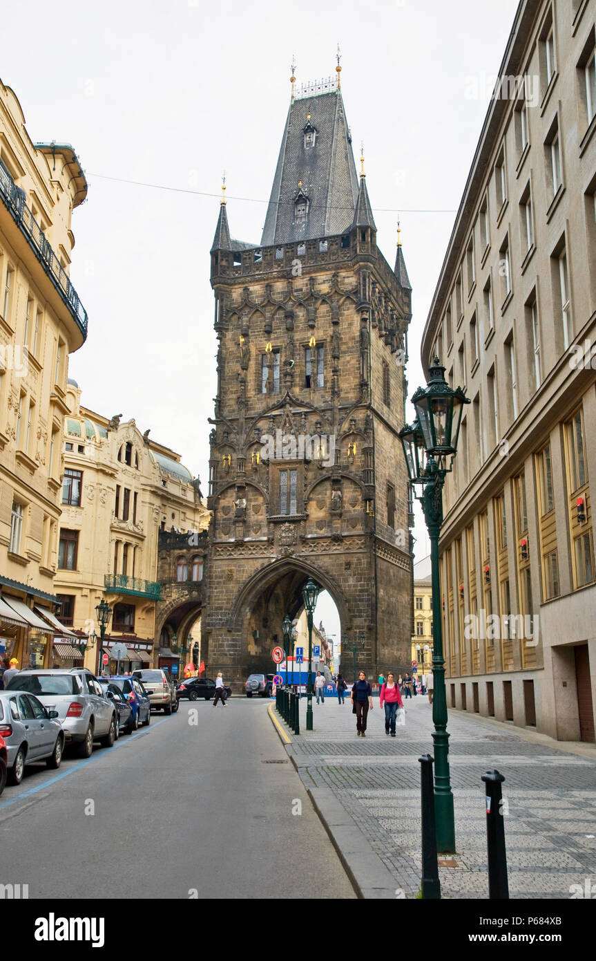 Berühmte Pulverturm, Prag, Tschechien, Ost Europa Stockfoto