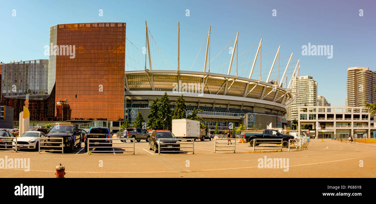 Panorama Foto, das Rogers Arena, die Vancouver professioneller Sport und Konzerte. Dieser Arena liegt im Zentrum von Downtown Stockfoto