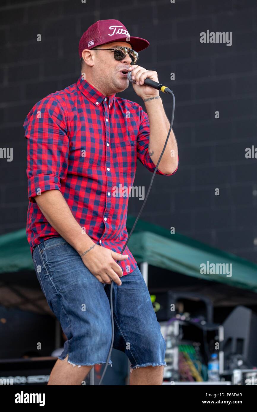 Milwaukee, Wisconsin, USA. 28 Juni, 2018. DRYDEN MITCHELL von Alien Ant Farm führt live am Henry Maier Festival Park während des Sommerfests in Milwaukee, Wisconsin Credit: Daniel DeSlover/ZUMA Draht/Alamy leben Nachrichten Stockfoto