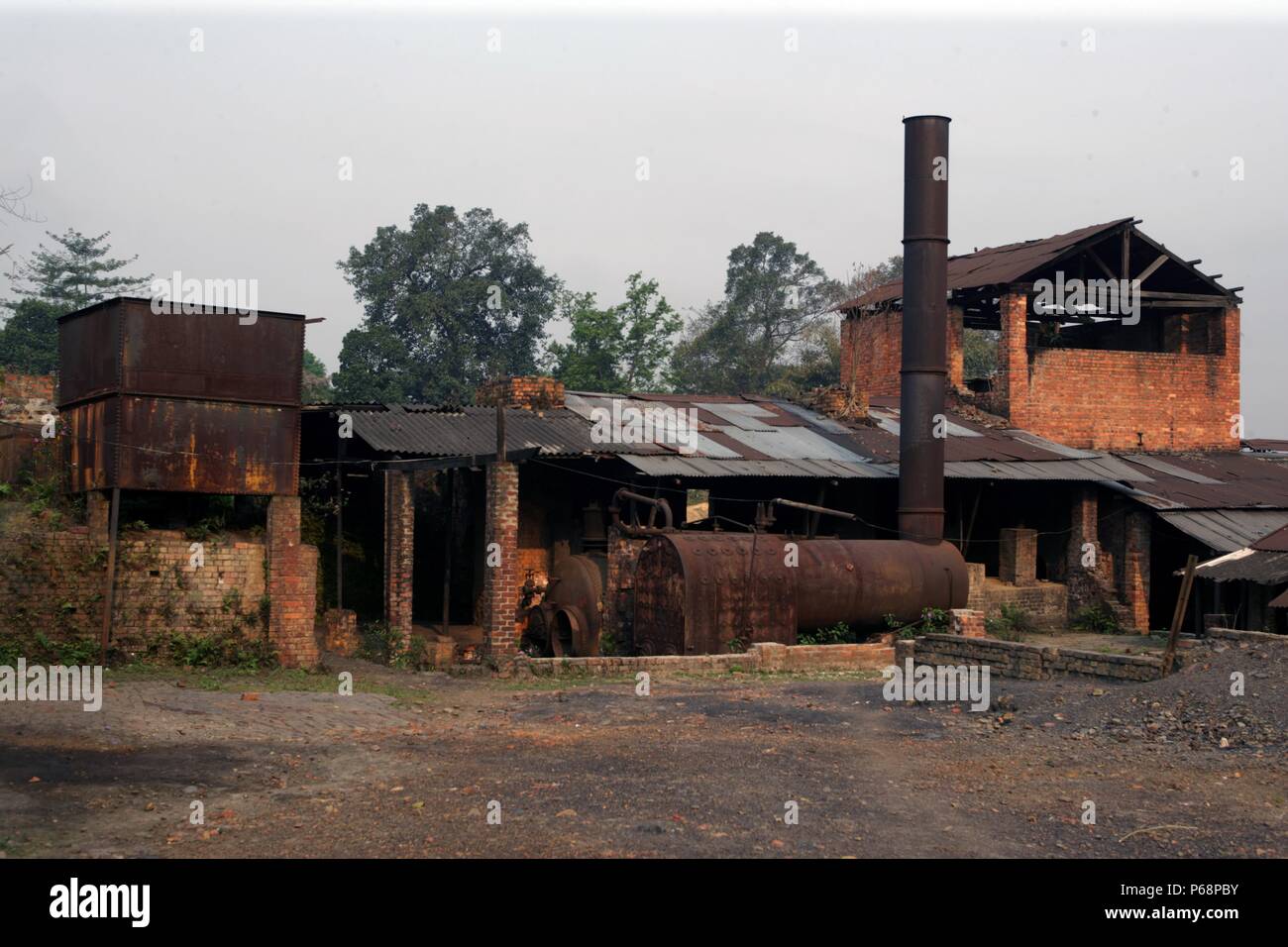 Die beiden stationären Kessel in die verlassenen Ledo Ziegelei im März 2007. Stockfoto