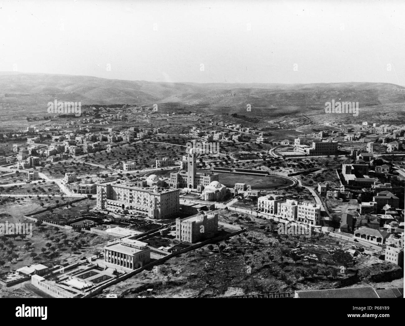 Foto von das King David Hotel und das YMCA-Gebäude in Jerusalem. Datiert 1930 Stockfoto