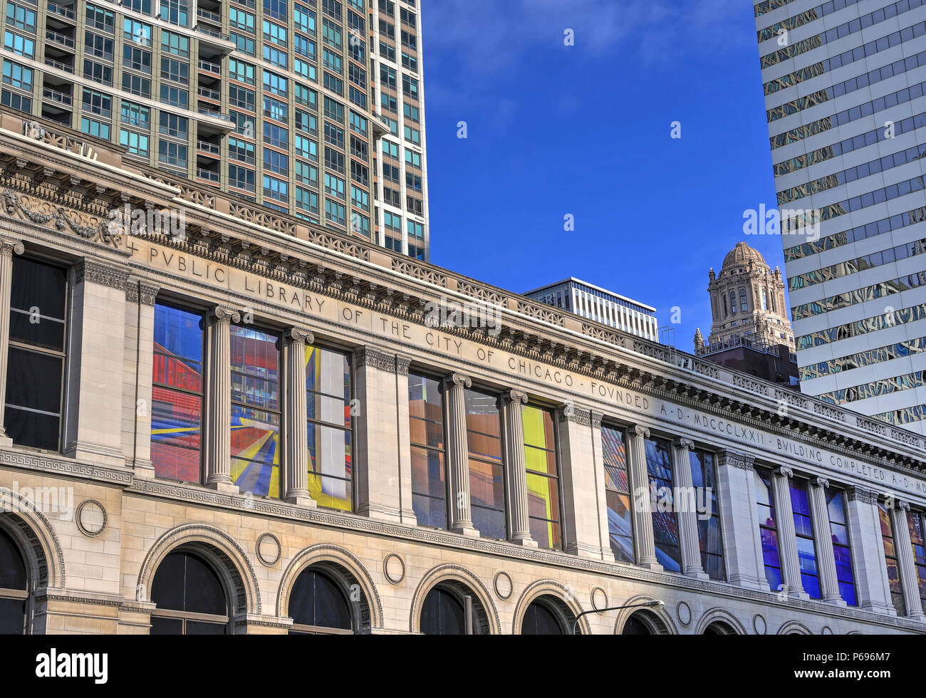 Chicago, Illinois, USA - Juni 22, 2018 - Das Äußere des Chicago Cultural Center an der alten öffentliche Bibliothek der Stadt Chicago Gebäude Stockfoto