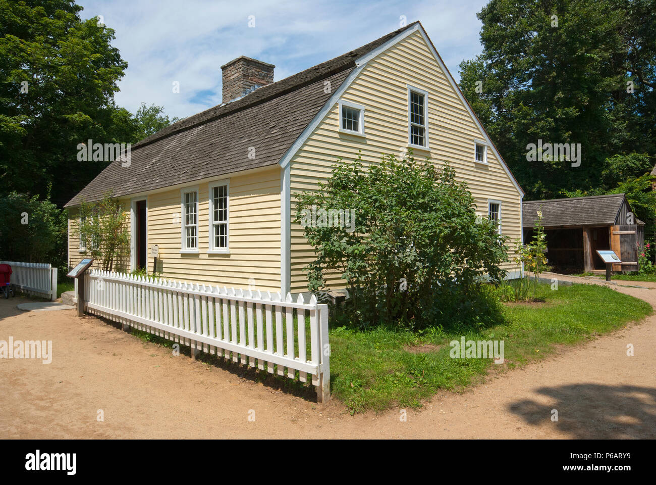 Ritch Haus (18. Jahrhundert) an Old Sturbridge Village, Sturbridge, Worcester County, Massachusetts, USA Stockfoto