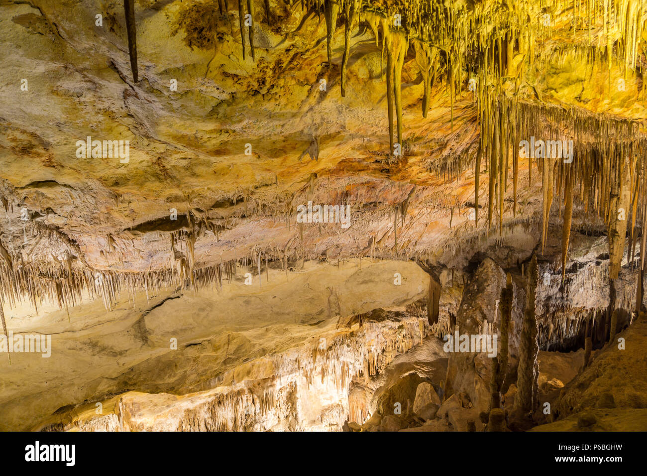Mallorca, beeindruckende Tropfsteinhöhle Drachenhöhlen von Porto Christo Stockfoto