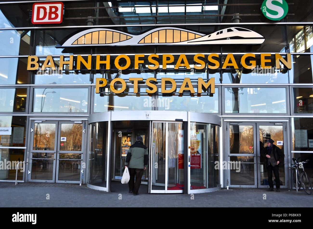 Die Potsdam Hauptbahnhof, Hauptbahnhof in Potsdam, Brandenburg
