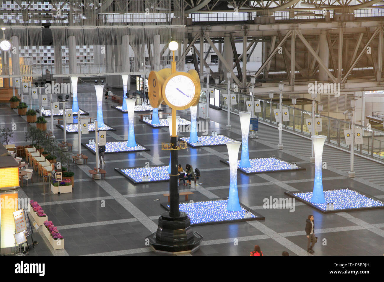 Japan, Osaka, Osaka Station City, Innenraum, Stockfoto