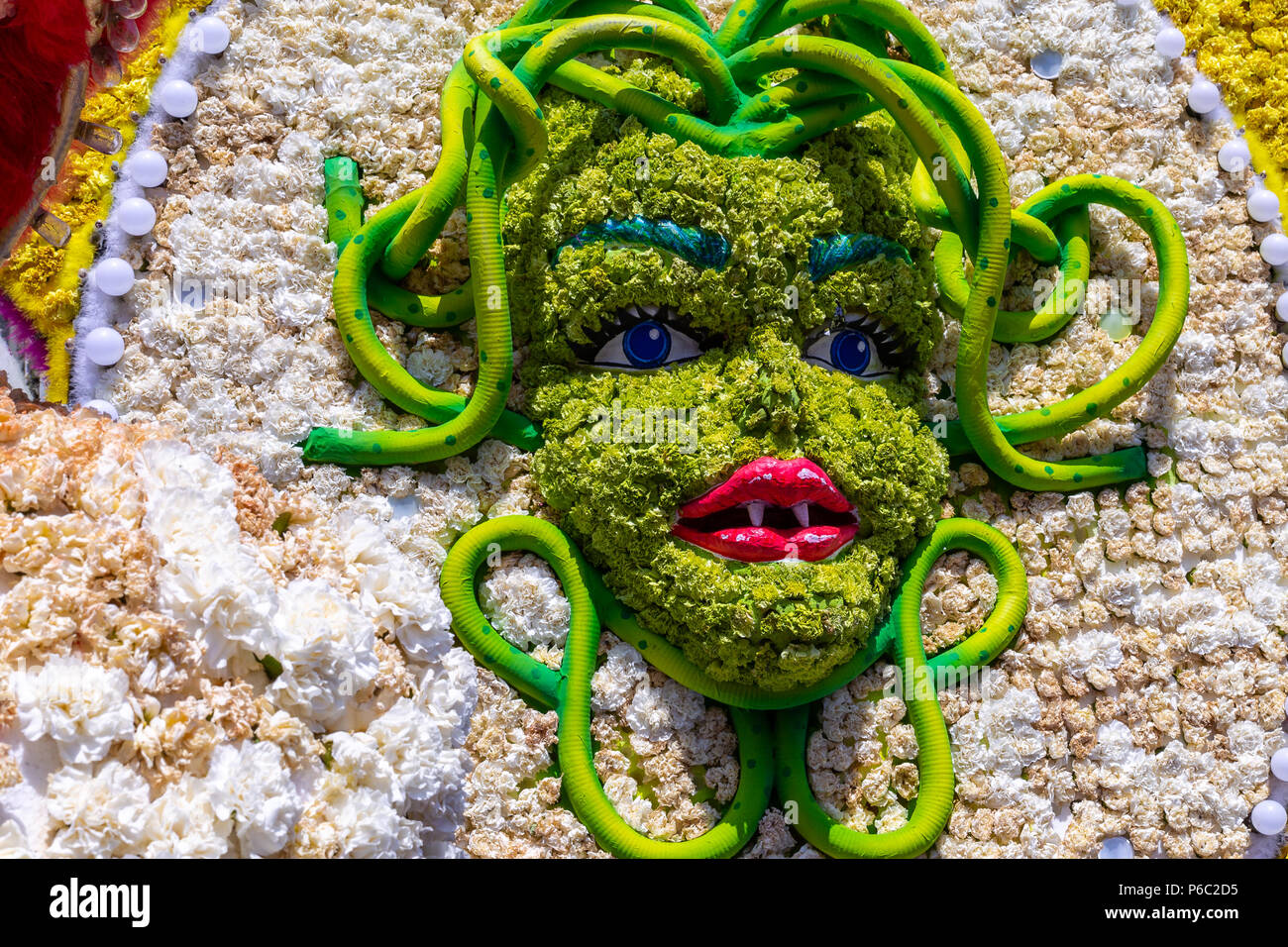 Groteske Maske eines italienischen Flower Festival Stockfoto