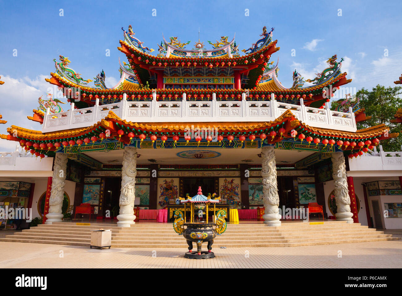Thean Hou Tempel mit roten Lampions dekoriert, Kuala Lumpur, Malaysia Stockfoto