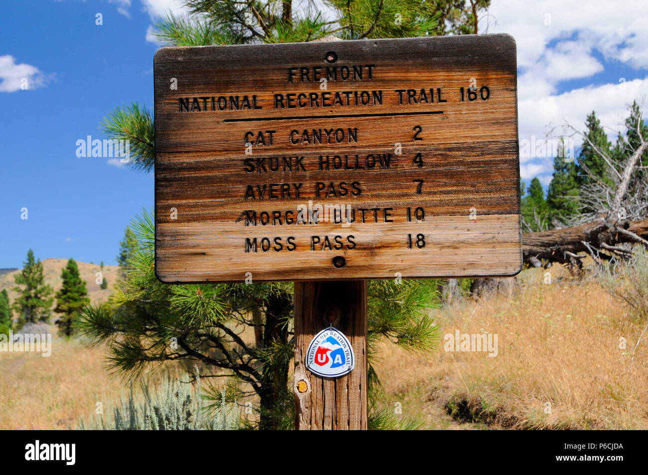 Fremont National Recreation Trail Schild am Chewaucan River, Fremont National Forest, Oregon Stockfoto