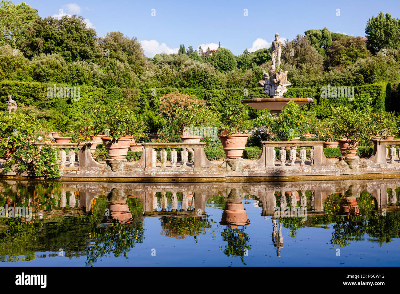 Italienischer Renaissance Wassergarten Stockfotos und bilder Kaufen