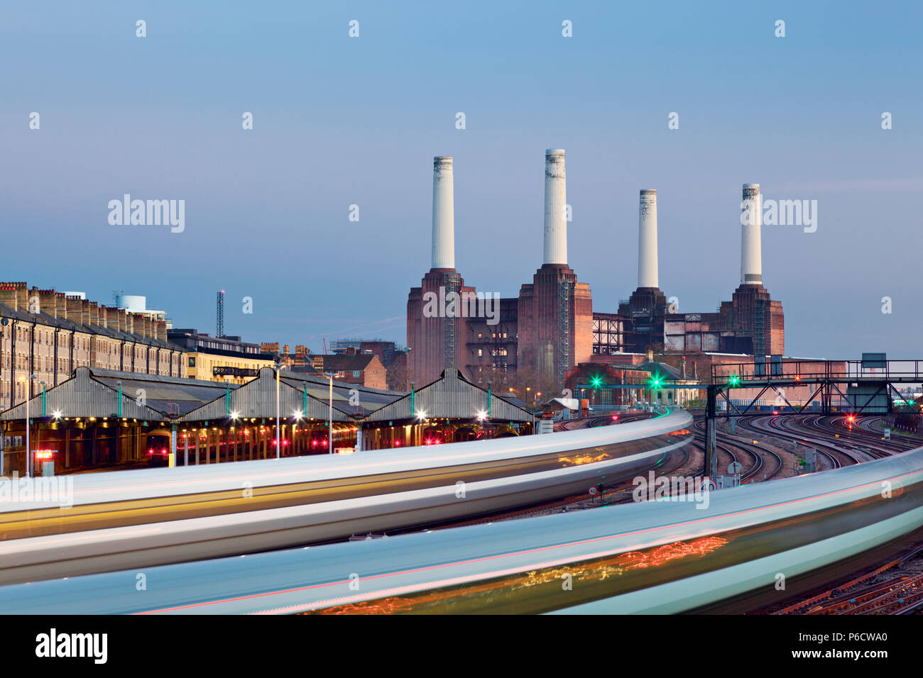 Battersea Power Station London Uk Architekten Giles Gilbert Scott Theo J Halliday Stockfotografie Alamy