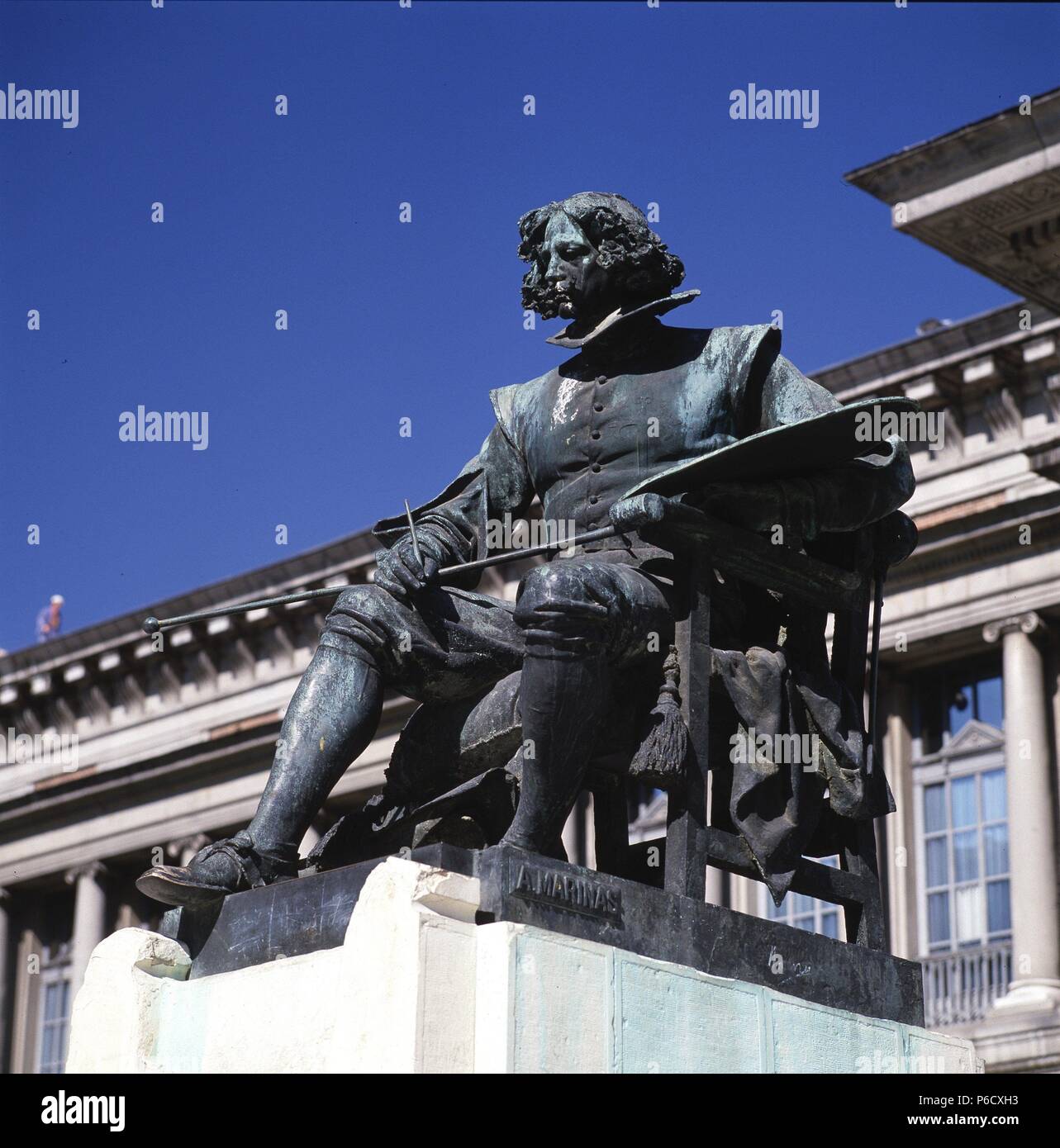 VELAZQUEZ, Diego de. PINTOR ESPAÑOL. SEVILLA 1599-1660. ESCULTURA DE ANICETO MARINAS DE LA ENTRADA del Museo del Prado. MADRID. Stockfoto