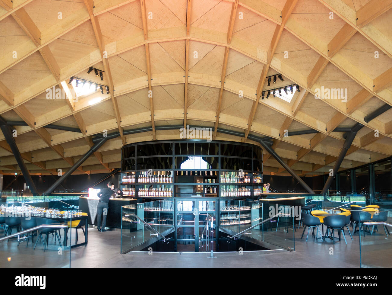 Bar und Verkostung von neuen Scotch Whisky Distillery am Macallan Brennerei Craigellachie in Moray, Schottland, Großbritannien Stockfoto